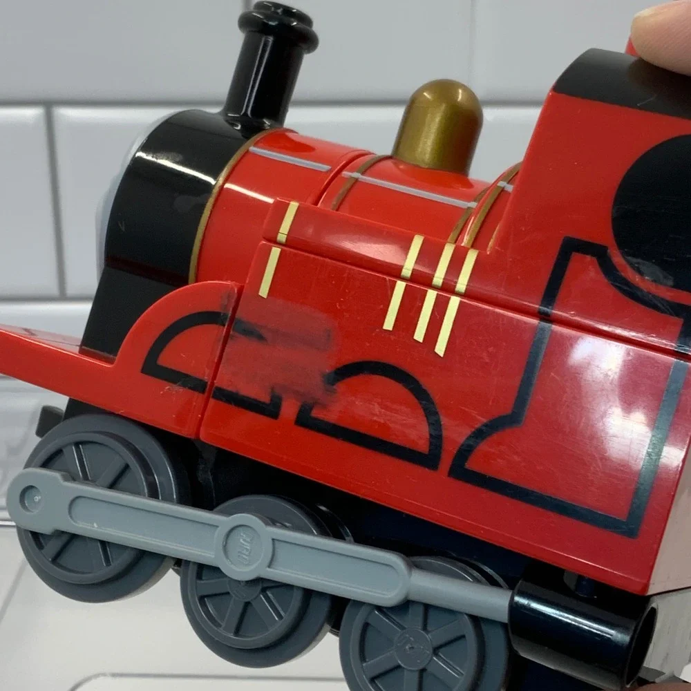 LEGO DUPLO Thomas & Friends James the Red Engine Locomotive Train Car Red 5543